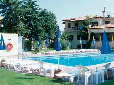 Petridis 3*